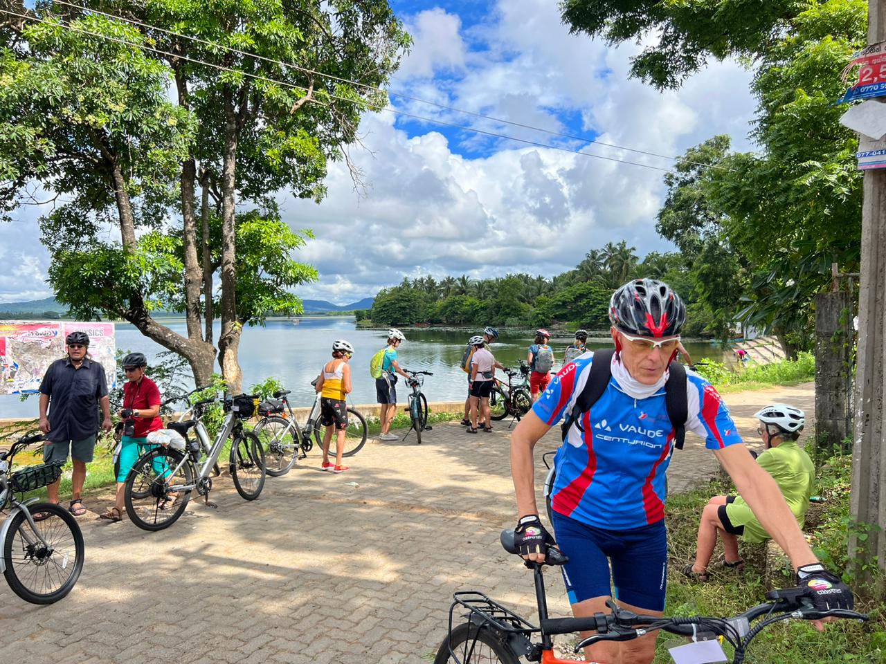 Grand Tour - image 7